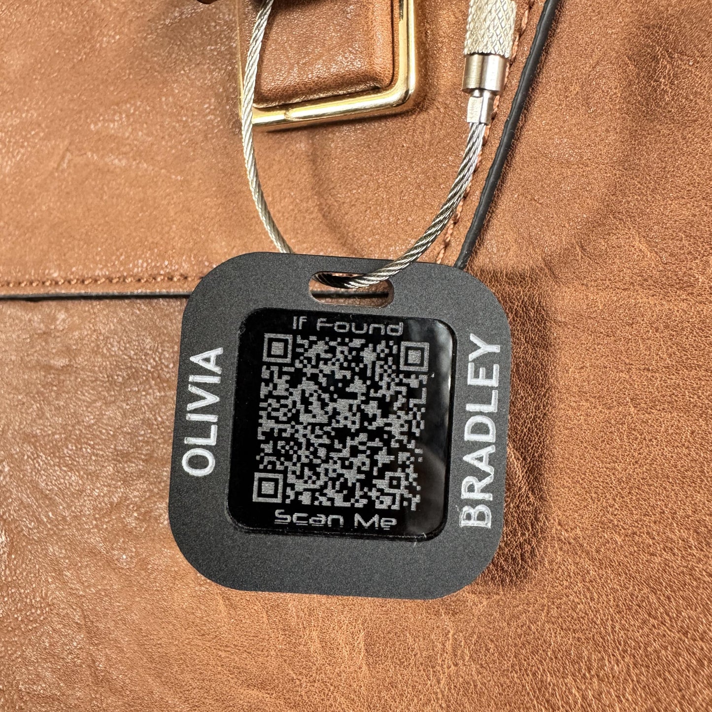 Luggage Tag | QR Code | Custom | 6mm in Matt Black with Grey Text