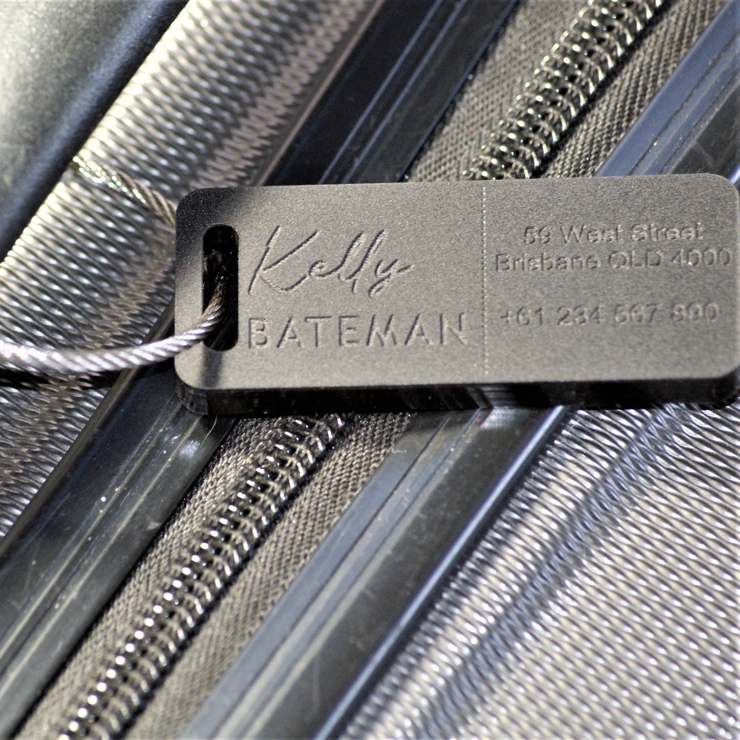 Custom Luggage Tag | Discrete | 6mm in Matte Black | Personalized Luggage Tags | Wedding Placement Tags | Corporate Gift | Christmas Gift
