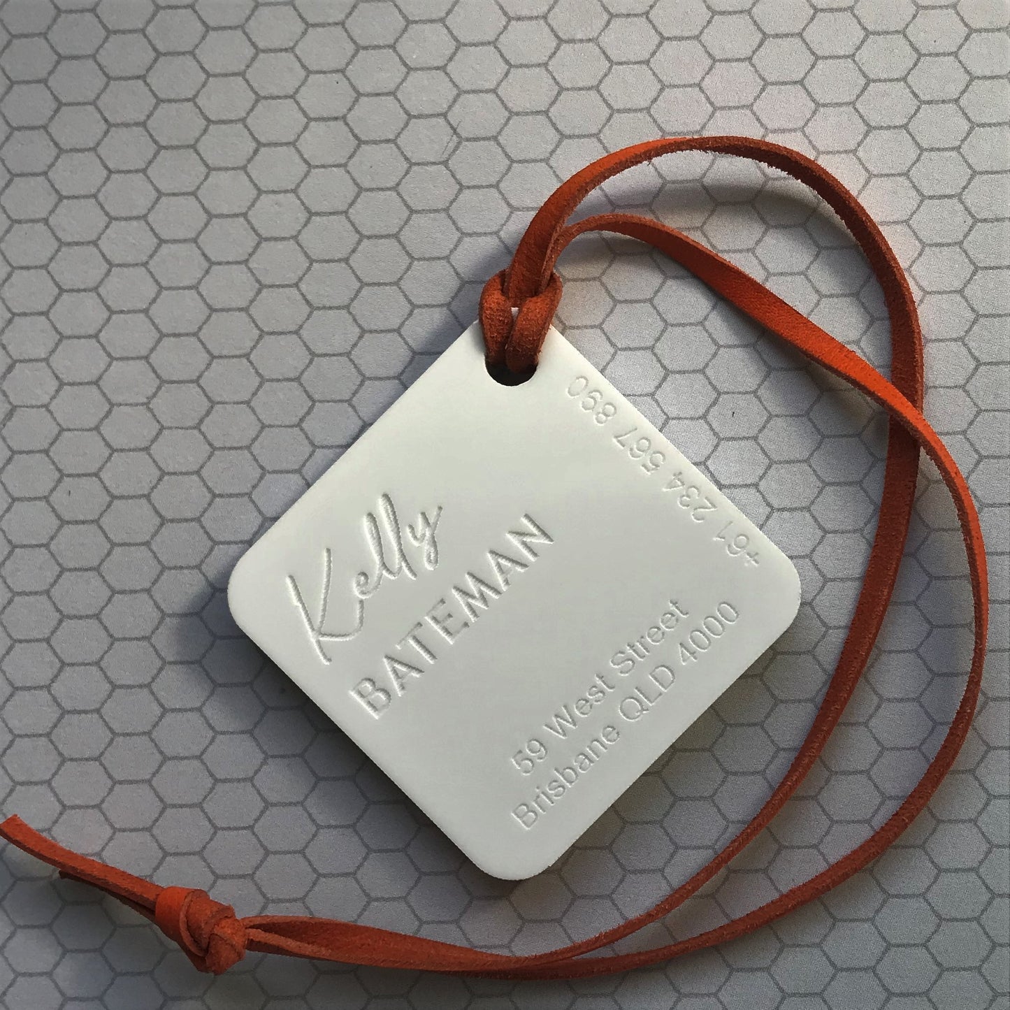 Custom Luggage Tag | Discrete | 6mm in White | Personalized Luggage Tags | Wedding Placement Tags | Corporate Gift | Christmas Gift