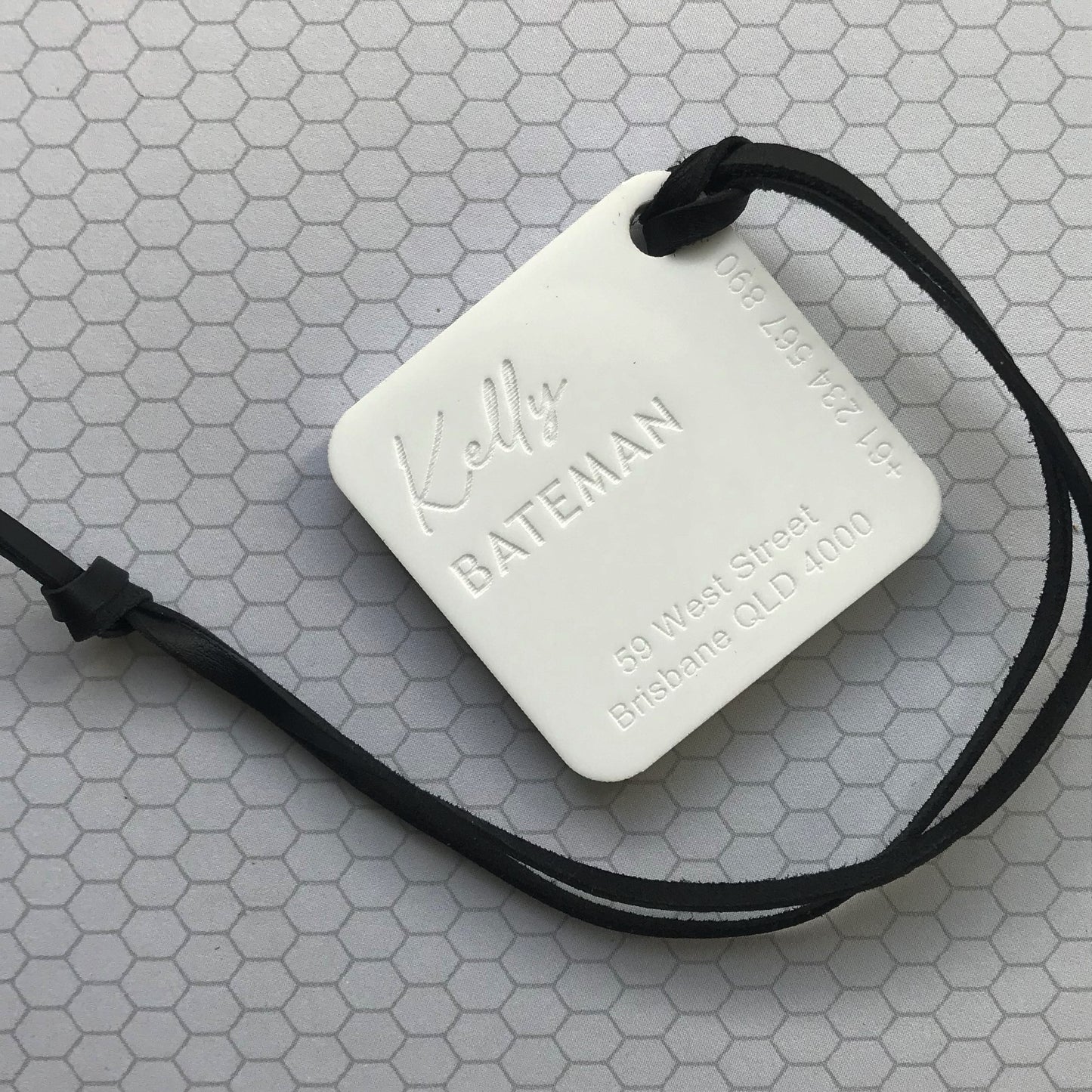 Custom Luggage Tag | Discrete | 6mm in White | Personalized Luggage Tags | Wedding Placement Tags | Corporate Gift | Christmas Gift