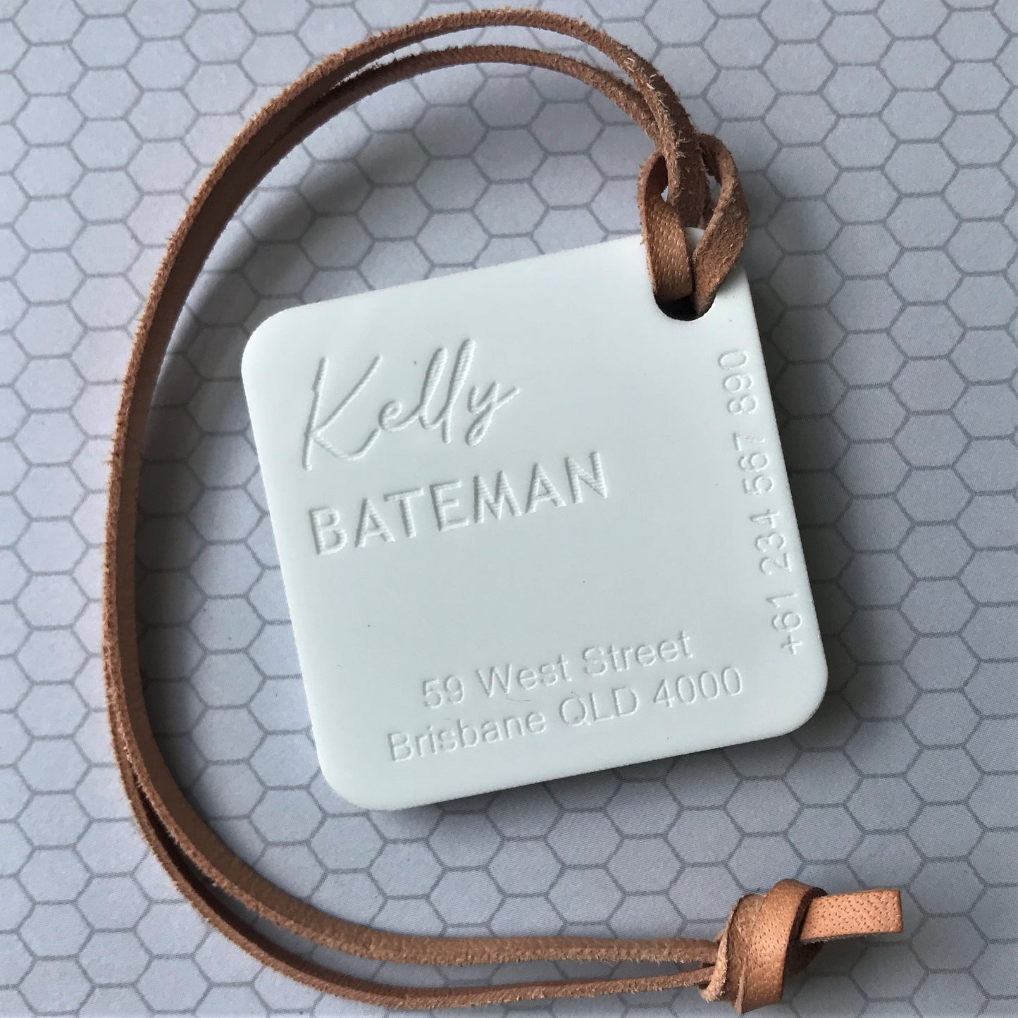 Custom Luggage Tag | Discrete | 6mm in White | Personalized Luggage Tags | Wedding Placement Tags | Corporate Gift | Christmas Gift