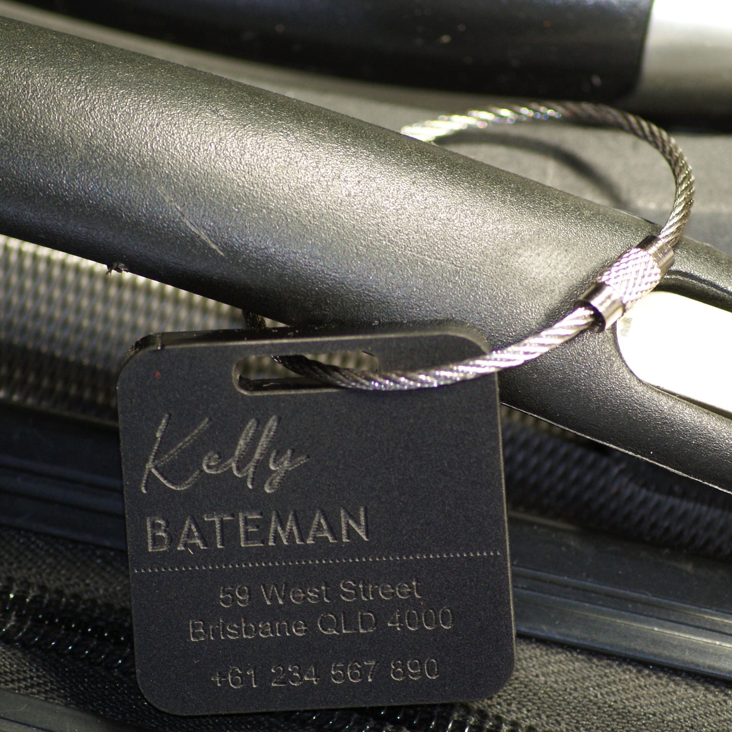 Custom Luggage Tag | Discrete |  6mm in Matte Black | Personalized Luggage Tags | Wedding Placement Tags | Corporate Gift | Christmas Gift