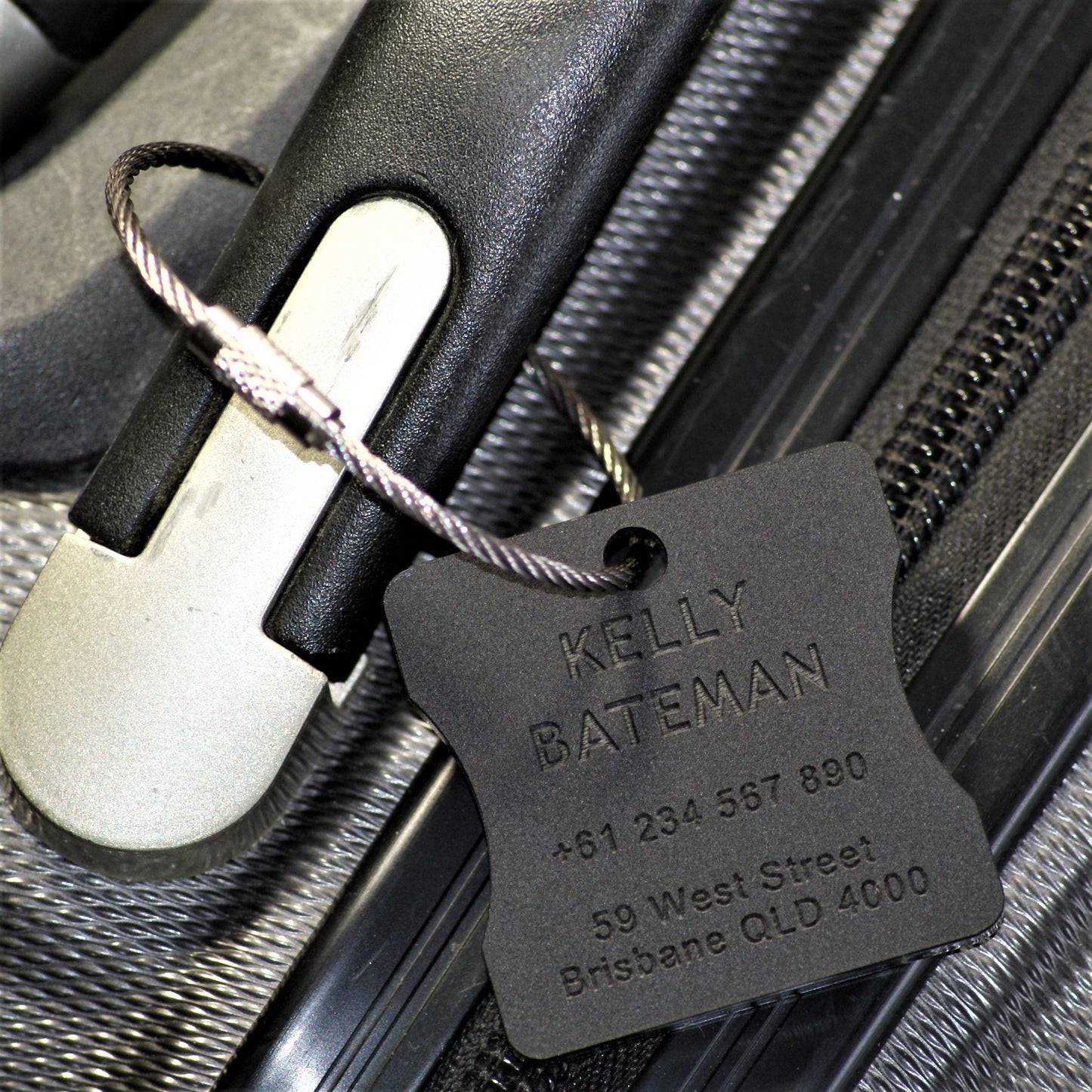 Custom Luggage Tag | Discrete |  6mm in Matte Black | Personalized Luggage Tags | Wedding Placement Tags | Corporate Gift | Christmas Gift