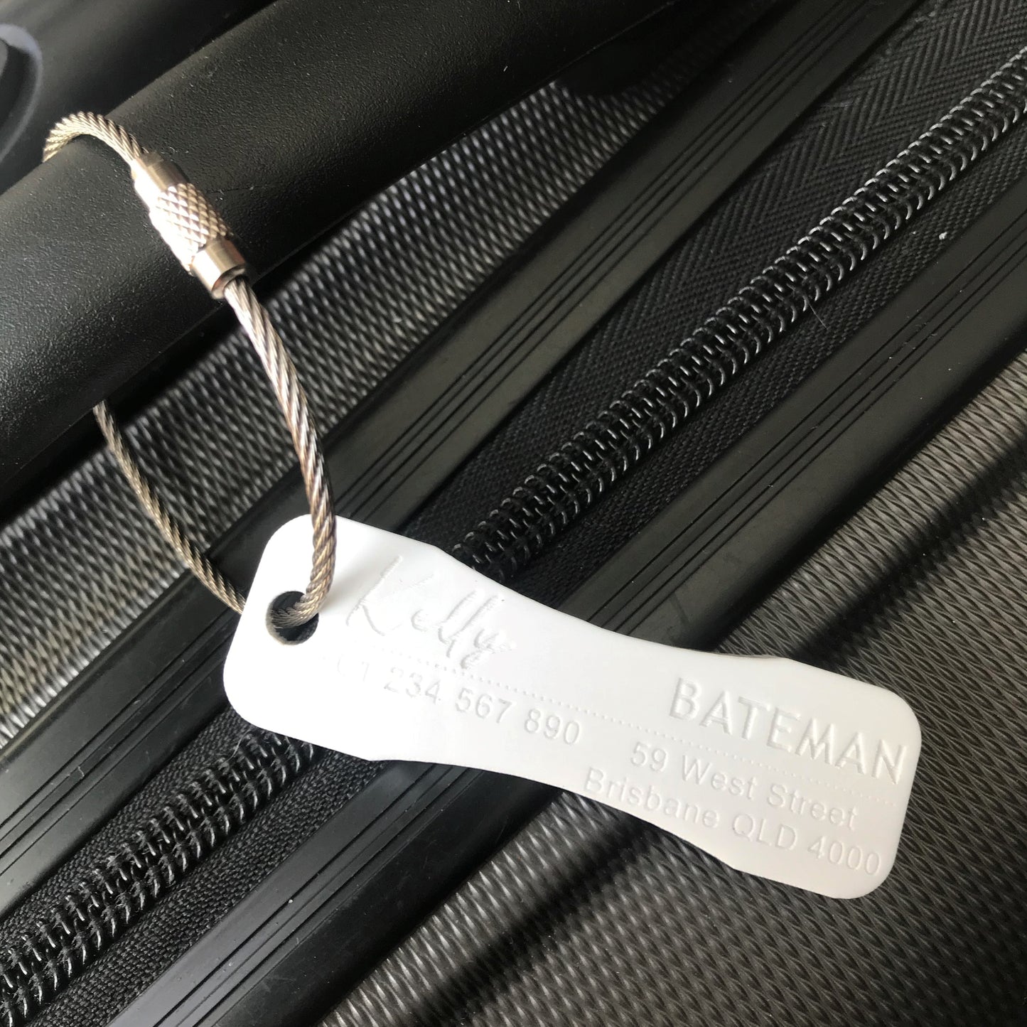 Custom Luggage Tag | Discrete |  6mm in White | Personalized Luggage Tags | Wedding Placement Tags | Corporate Gift | Christmas Gift