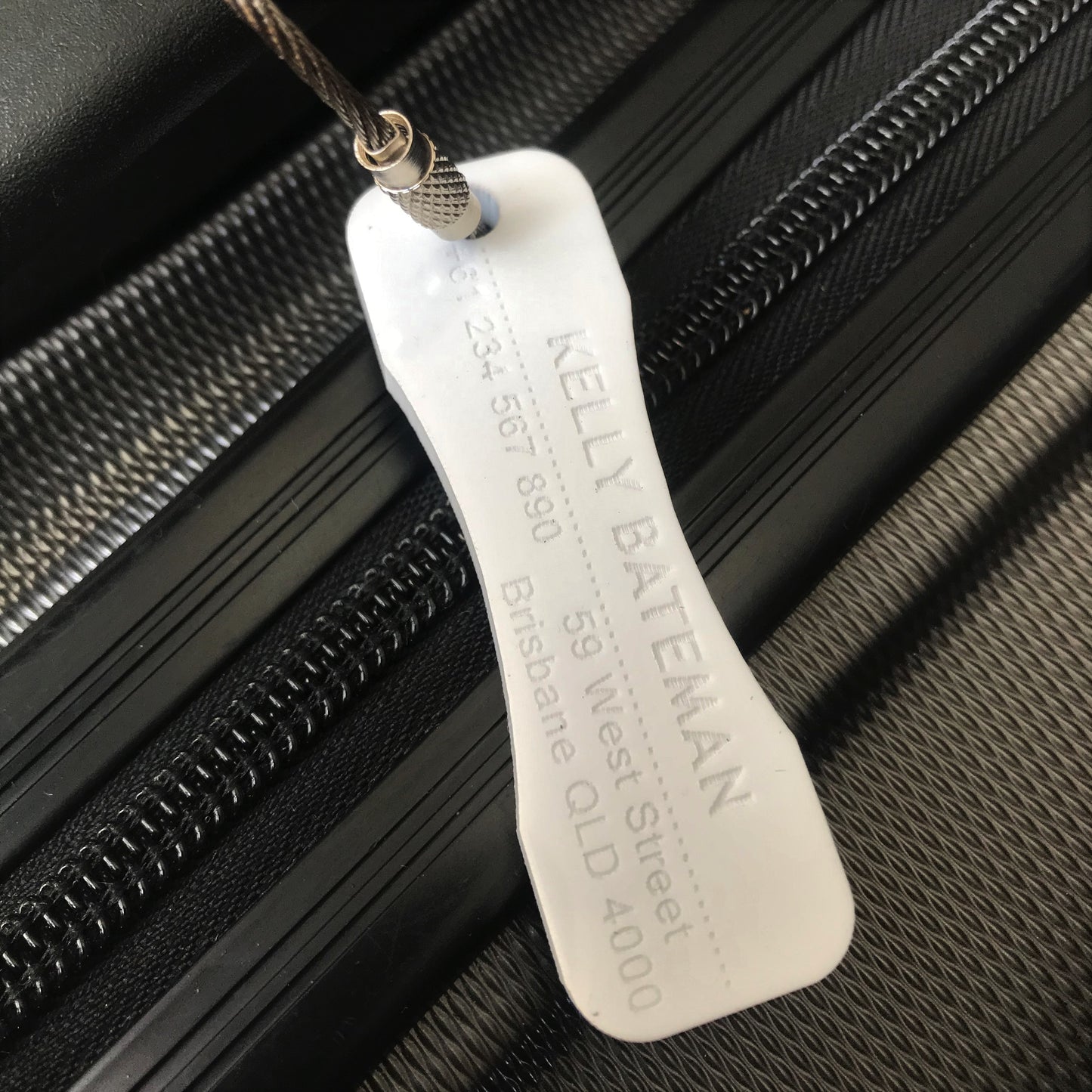 Custom Luggage Tag | Discrete |  6mm in White | Personalized Luggage Tags | Wedding Placement Tags | Corporate Gift | Christmas Gift